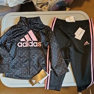 ADIDAS  NWT TRACK SUIT BLACK  WITH PINK POLKA DOTS BABY GIRL SIZE 18M